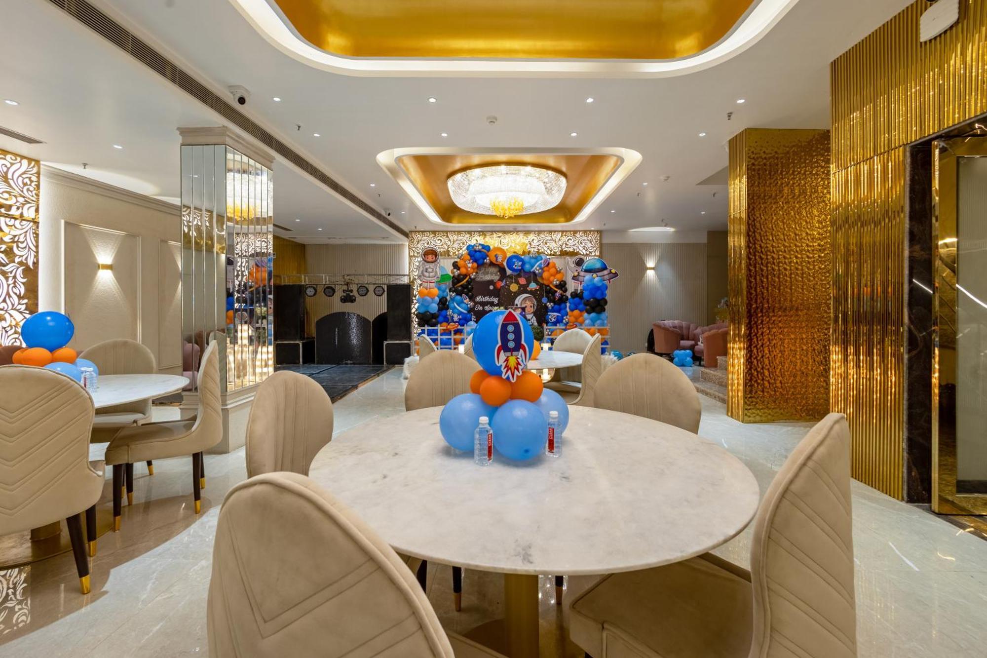 Hotel Ginger Palace Delhi Airport Új-Delhi Kültér fotó