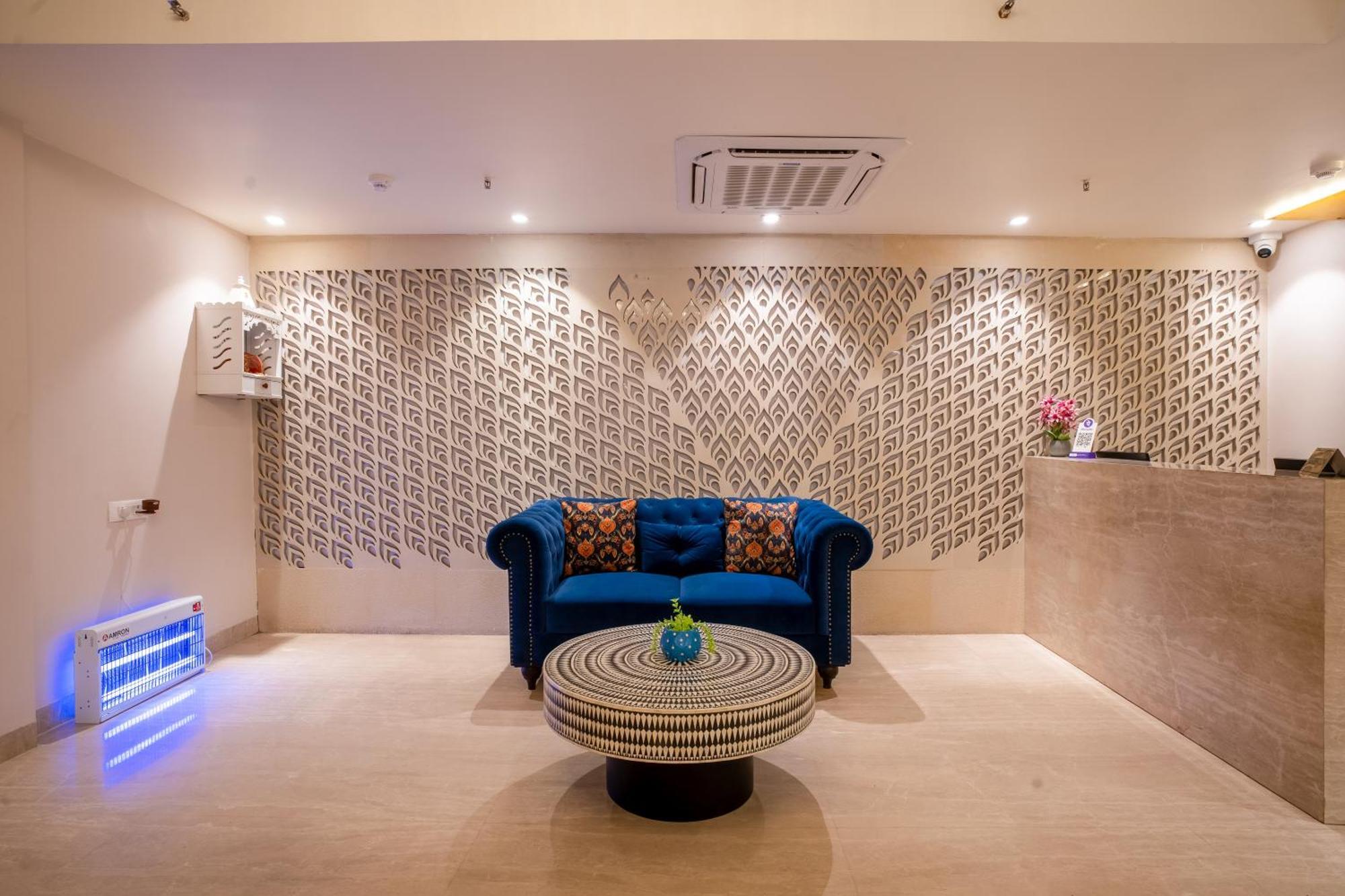 Hotel Ginger Palace Delhi Airport Új-Delhi Kültér fotó
