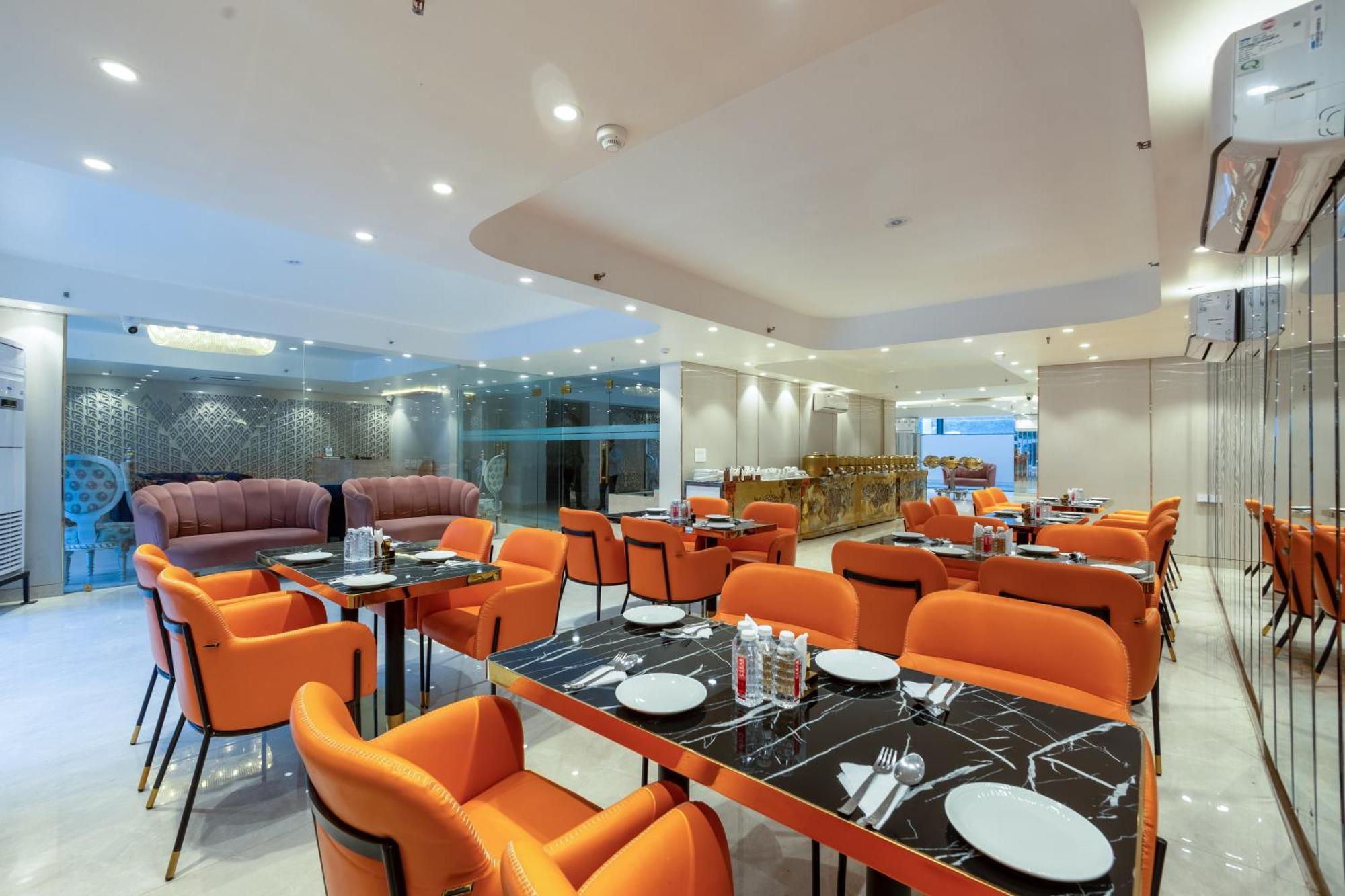 Hotel Ginger Palace Delhi Airport Új-Delhi Kültér fotó