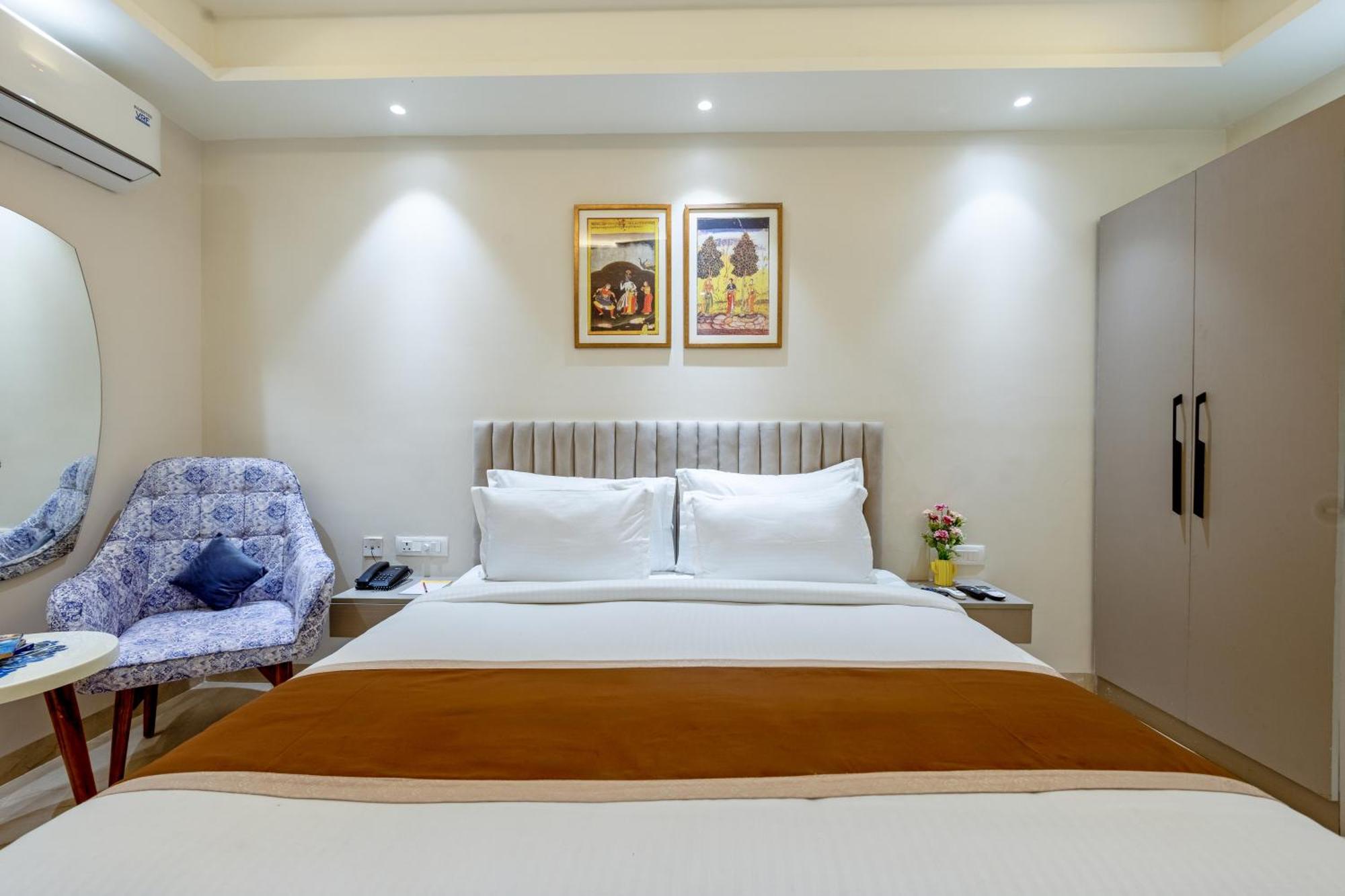 Hotel Ginger Palace Delhi Airport Új-Delhi Kültér fotó